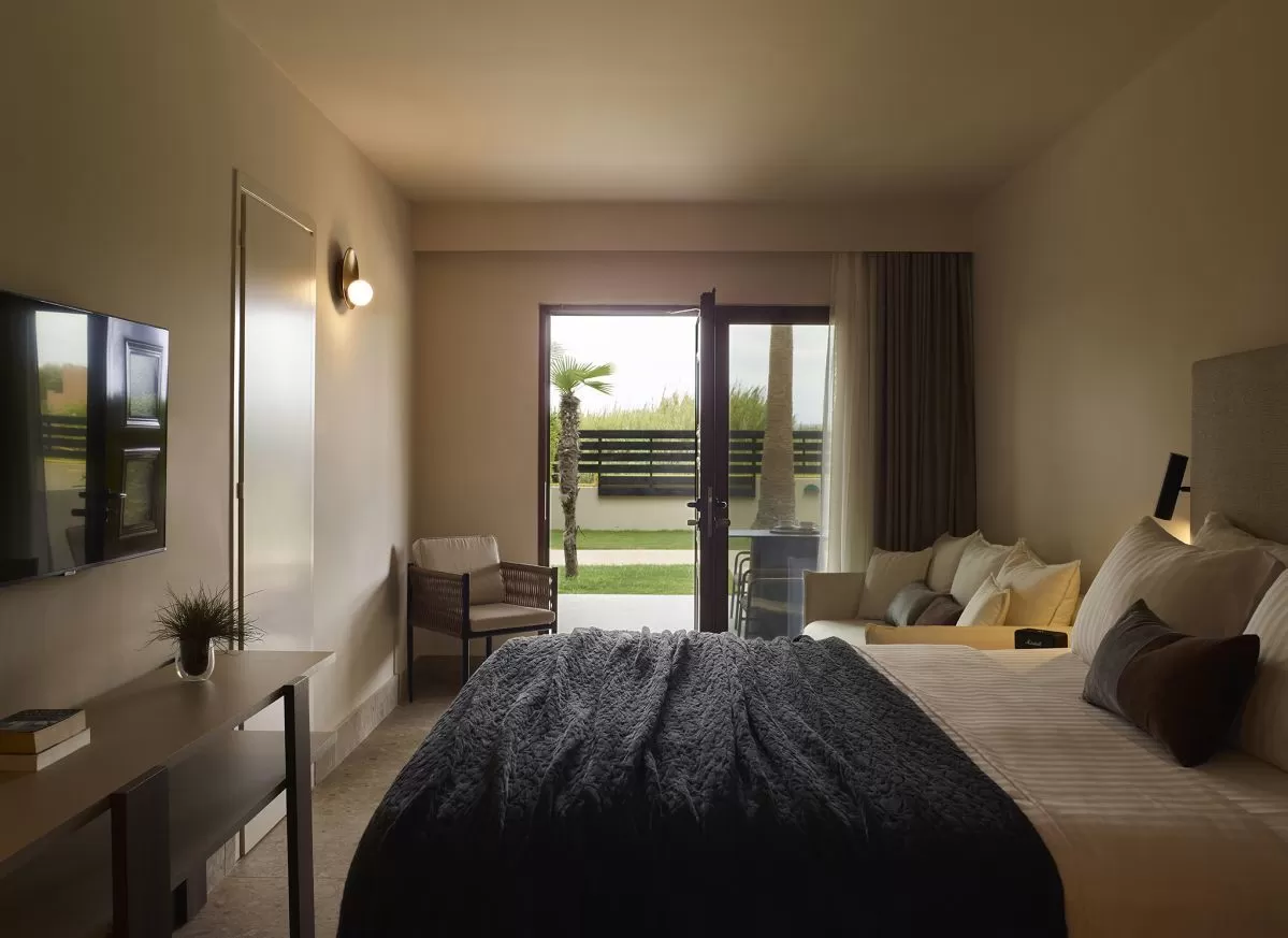 Louis Hotels - Louis Asterion Suites & Spa - Room