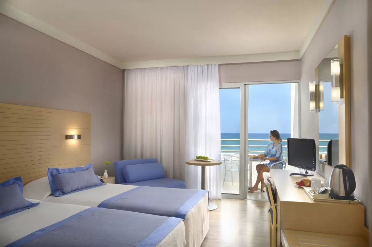 Louis Hotels - Louis Ledra Beach - Double Twin