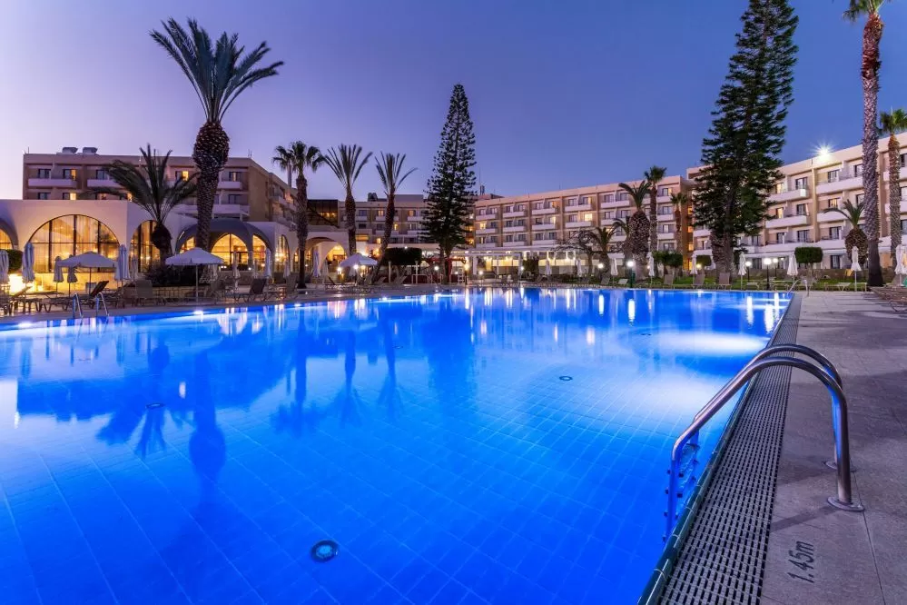 Louis Hotels - Louis Phaethon Beach - Pool