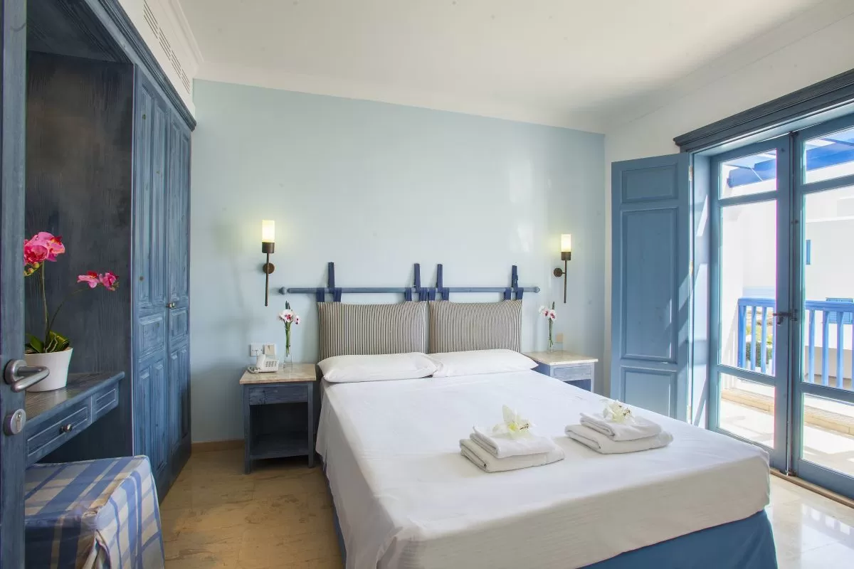 Louis Hotels - Nausicaa Luxury Villas - Room