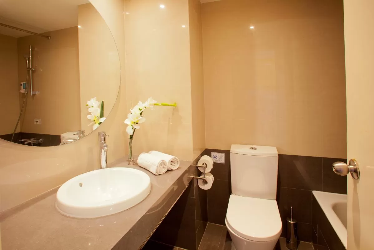 Louis Hotels - Louis Phaethon Beach - Bathroom